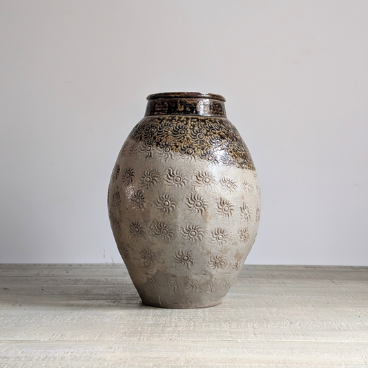 Large Yunnan Pot 1