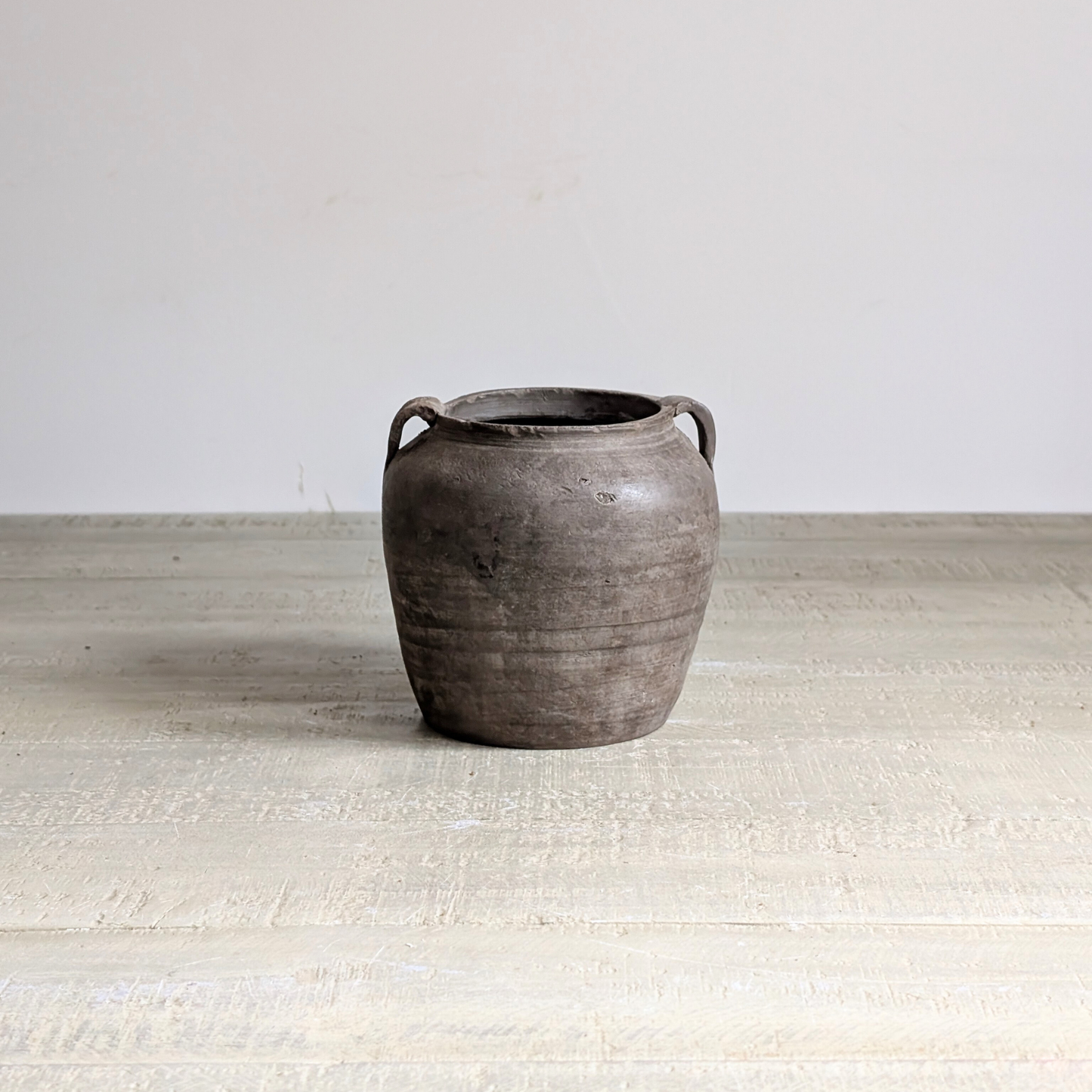 Small Grey Pot 1
