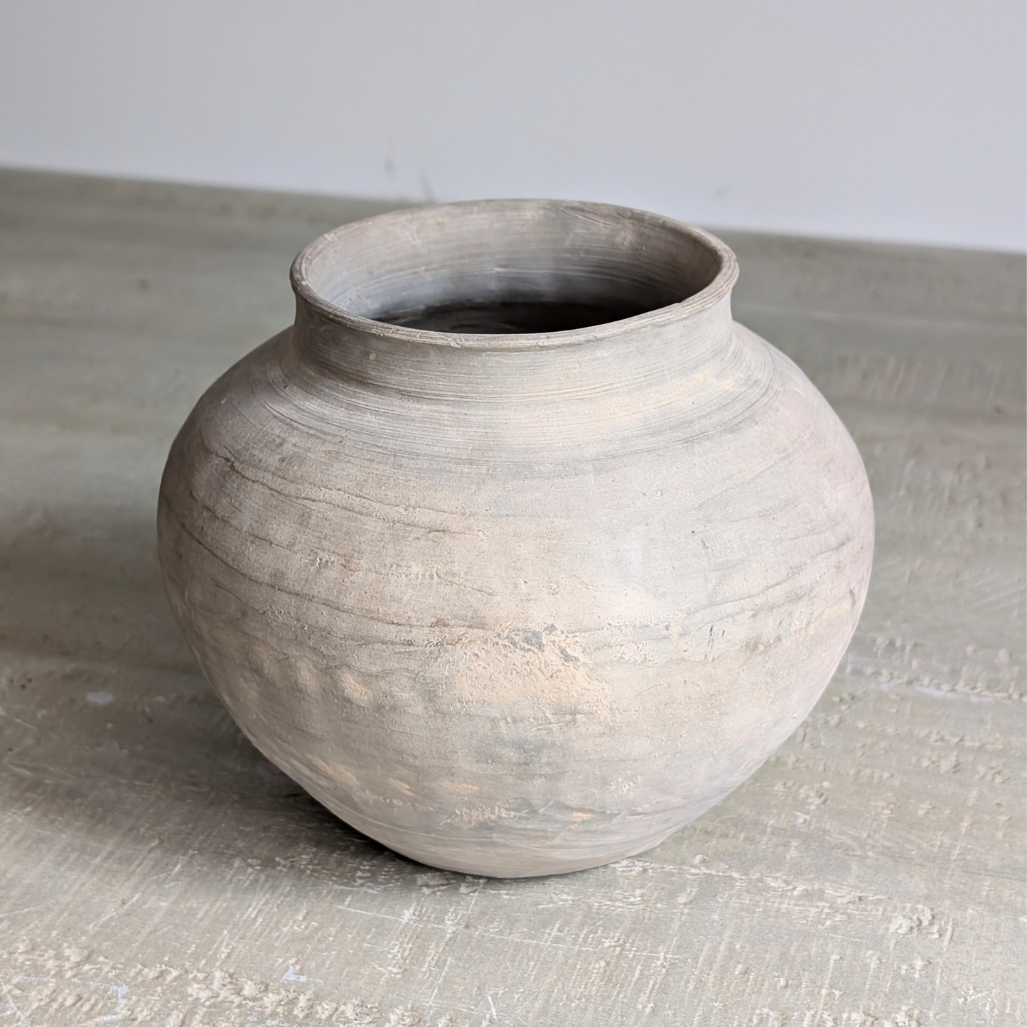 Small Grey Pot 2