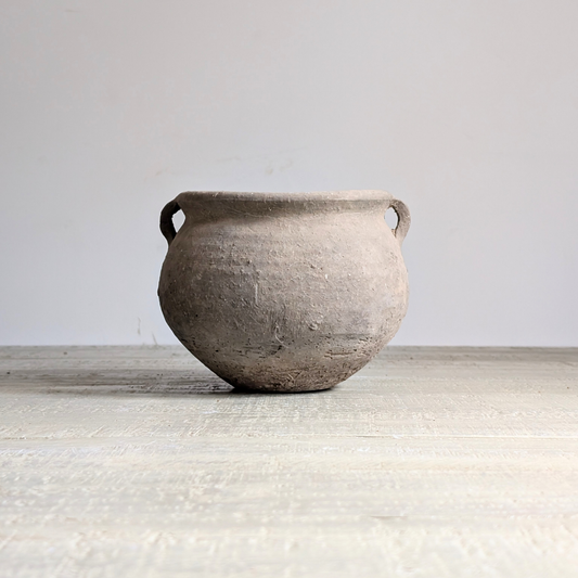 Small Grey Pot 3
