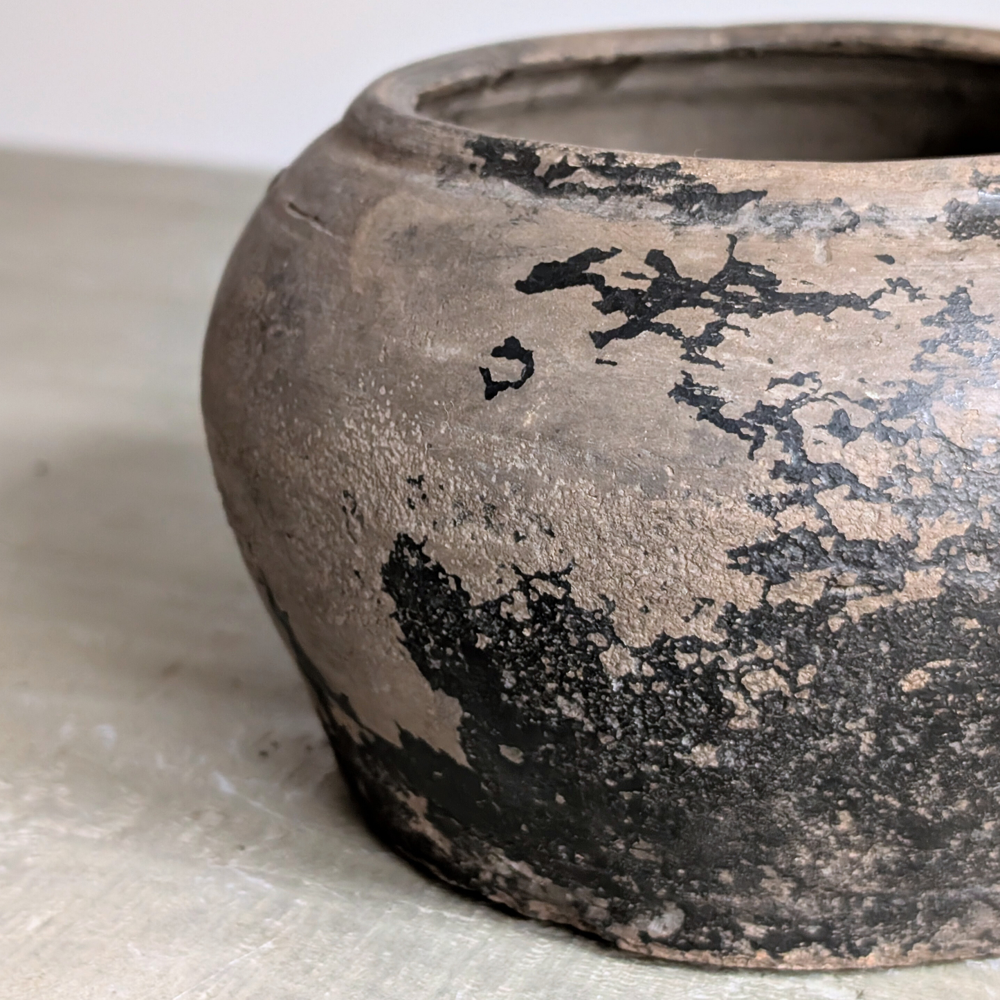 Small Charcoal Pot 4