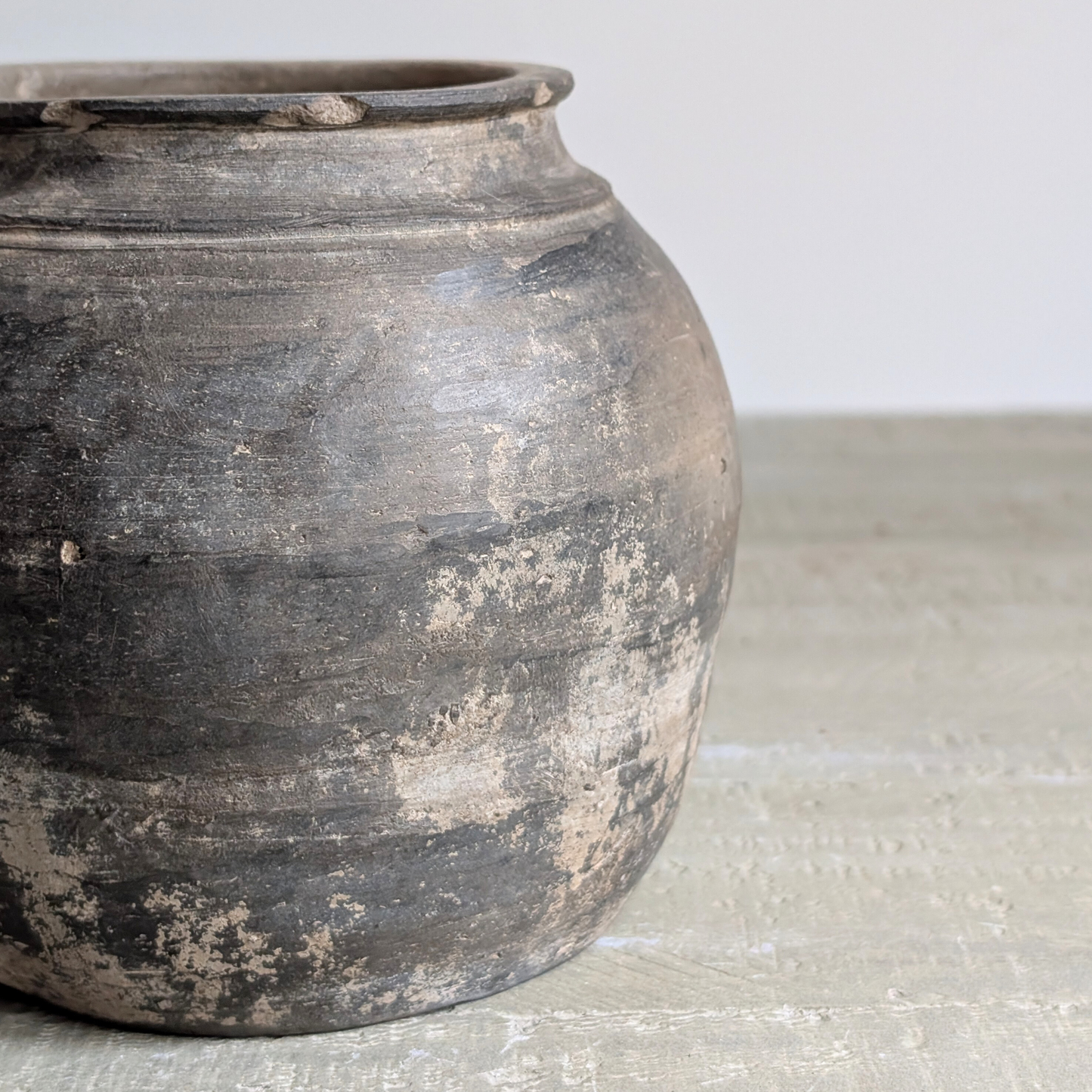Small Charcoal Pot 5