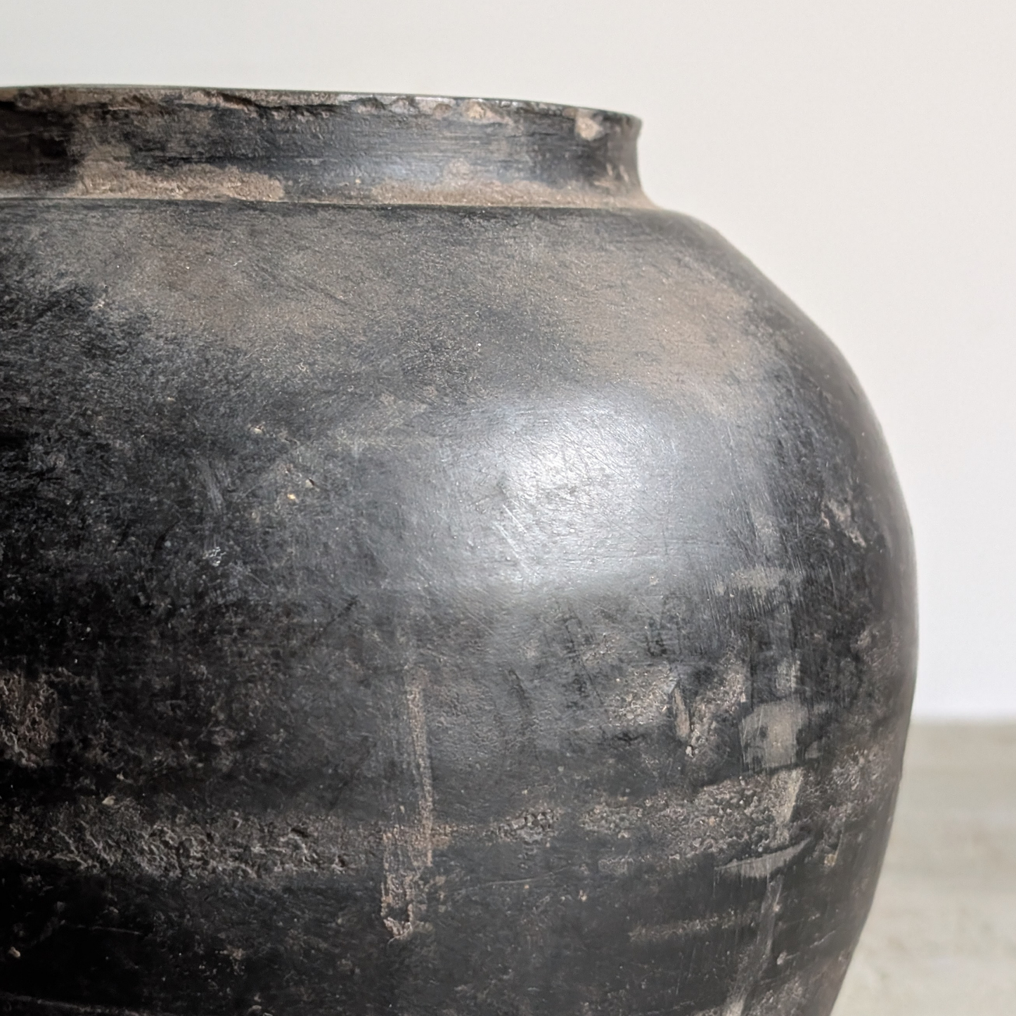 Small Charcoal Pot 1