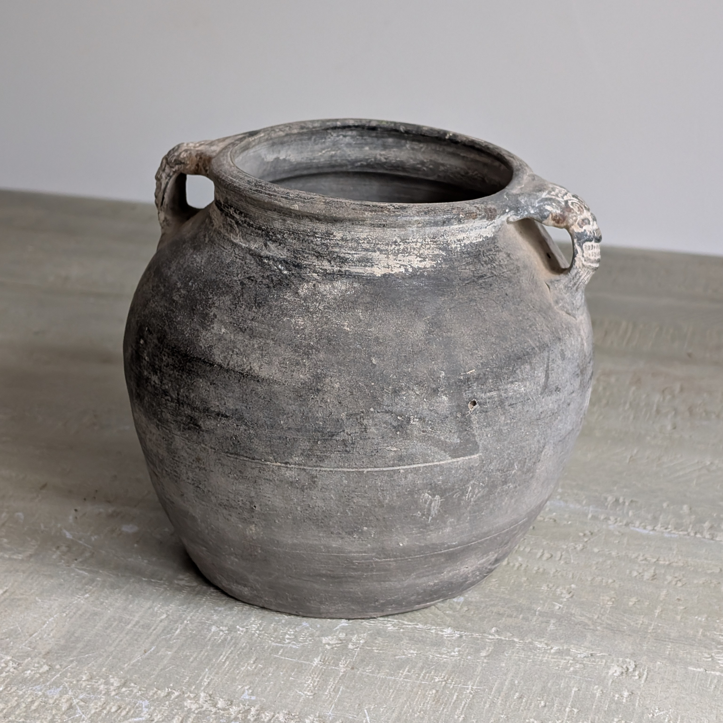 Small Charcoal Pot 2