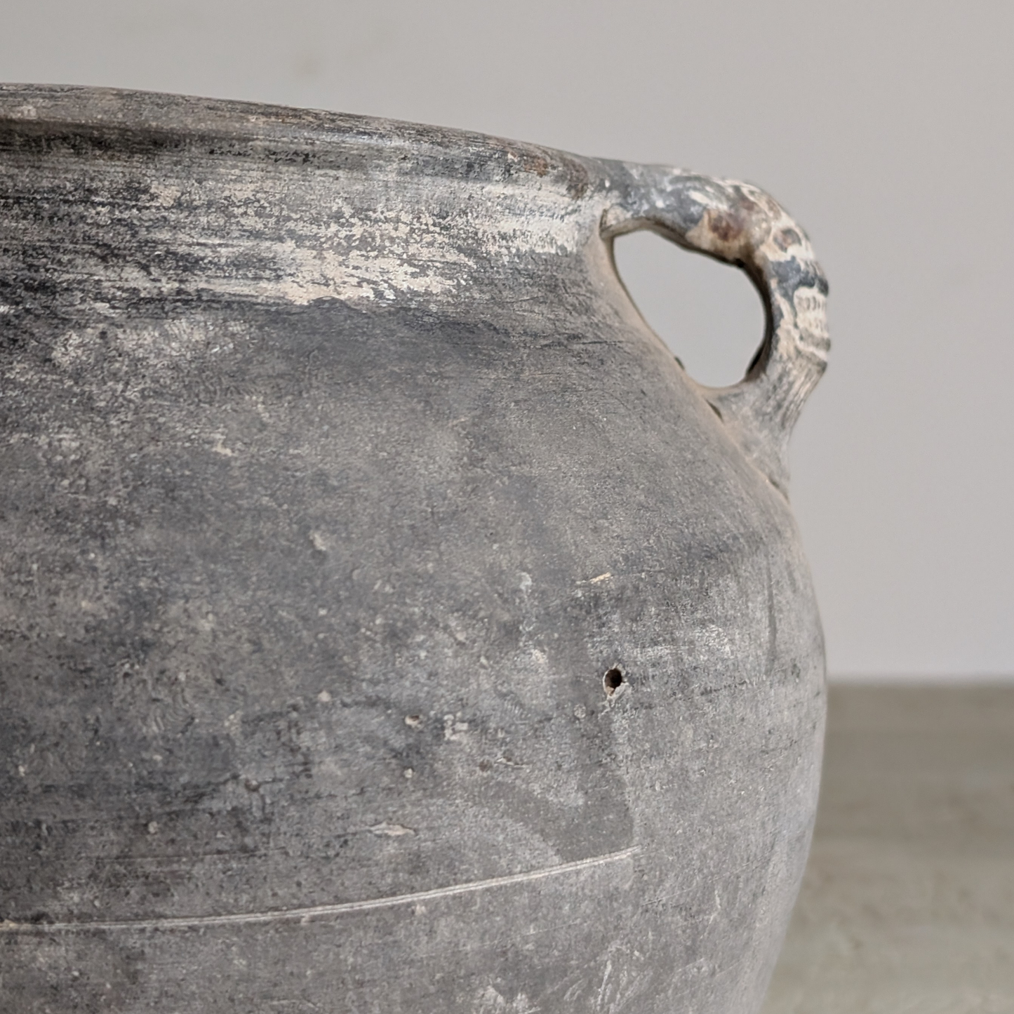 Small Charcoal Pot 2