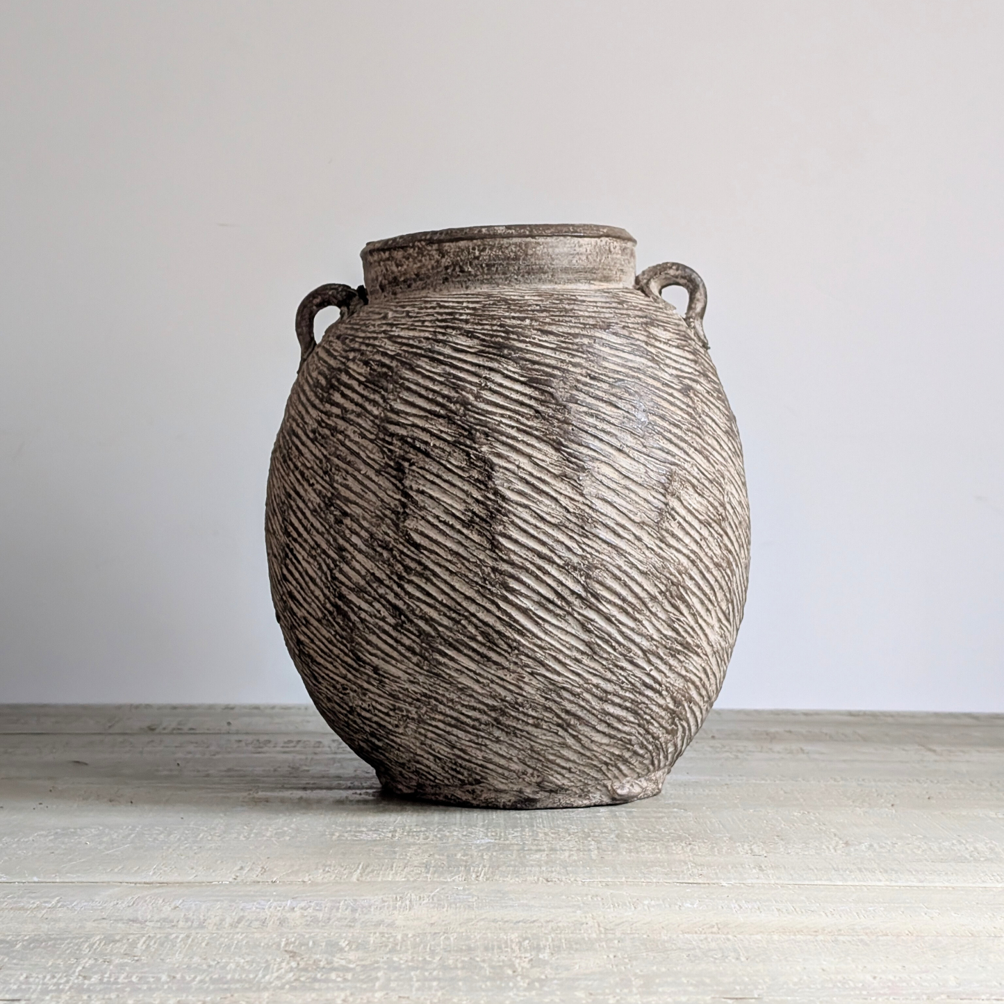 Large Yunnan Pot 2