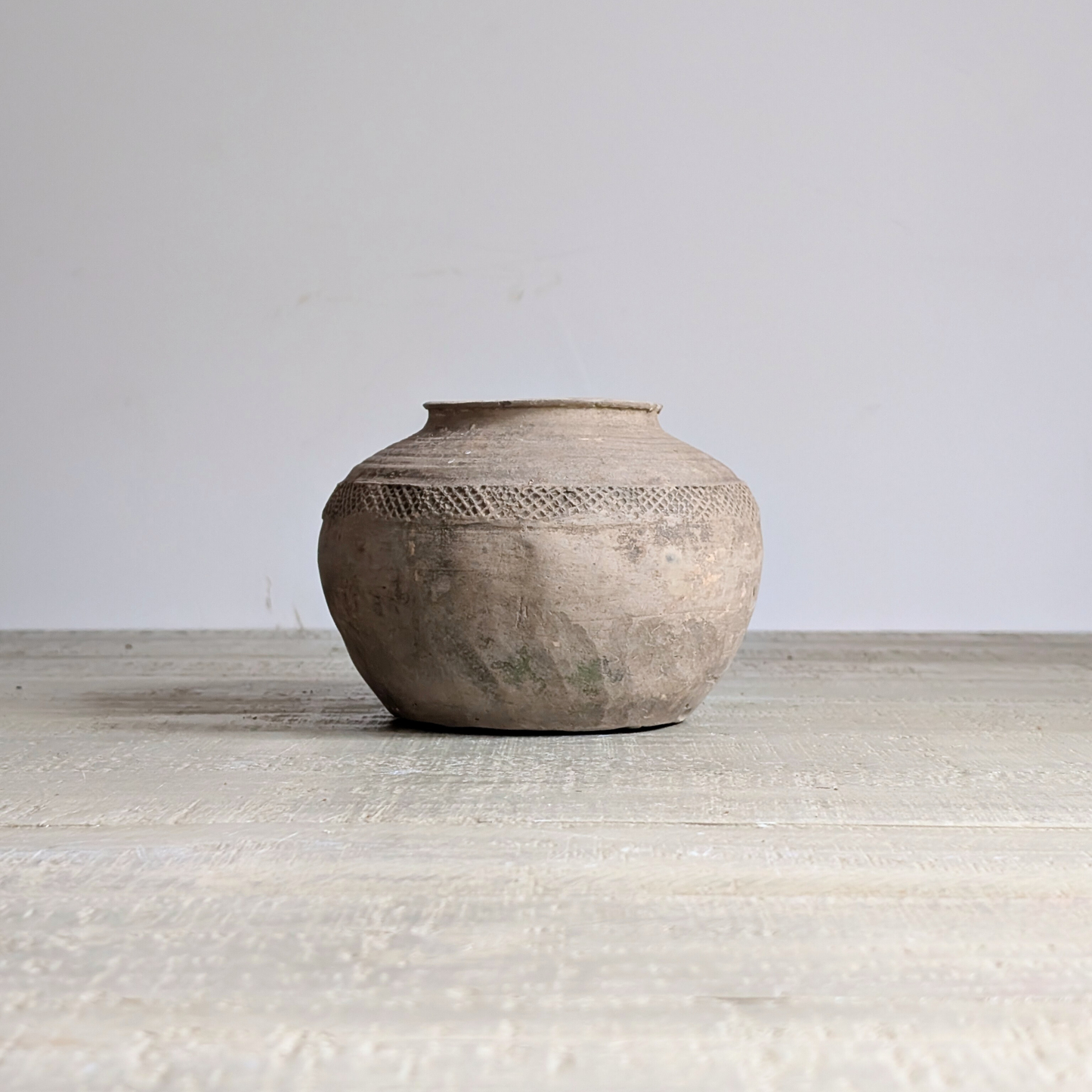 Small Grey Pot 4