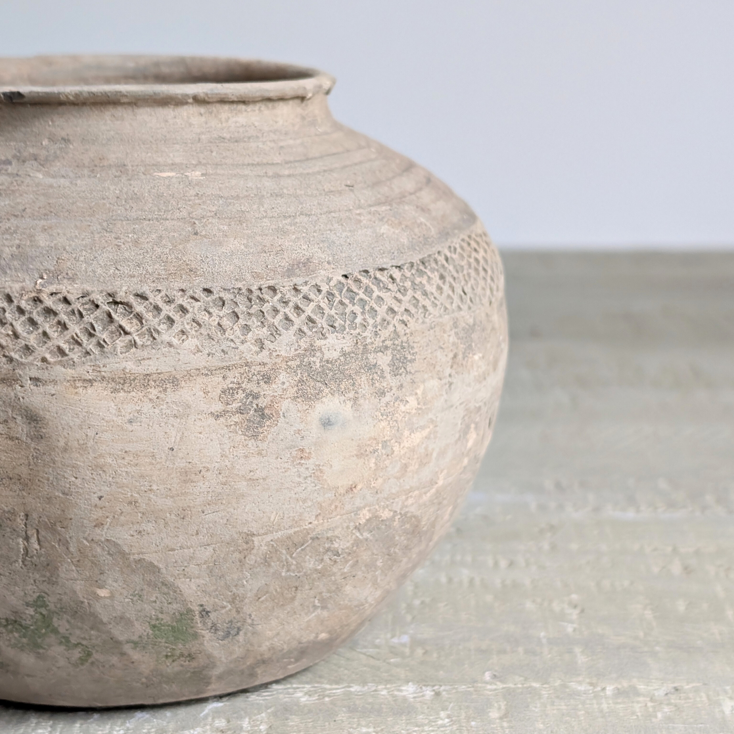 Small Grey Pot 4
