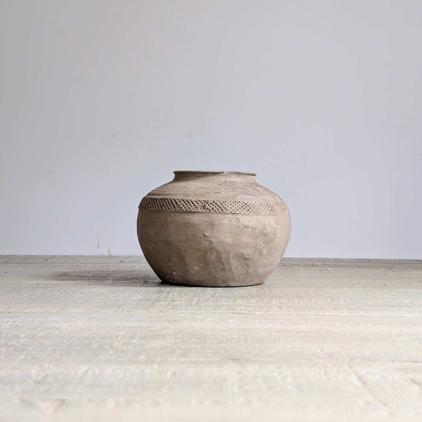 Small Grey Pot 4