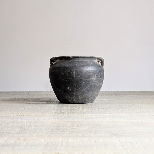 Small Charcoal Pot 3