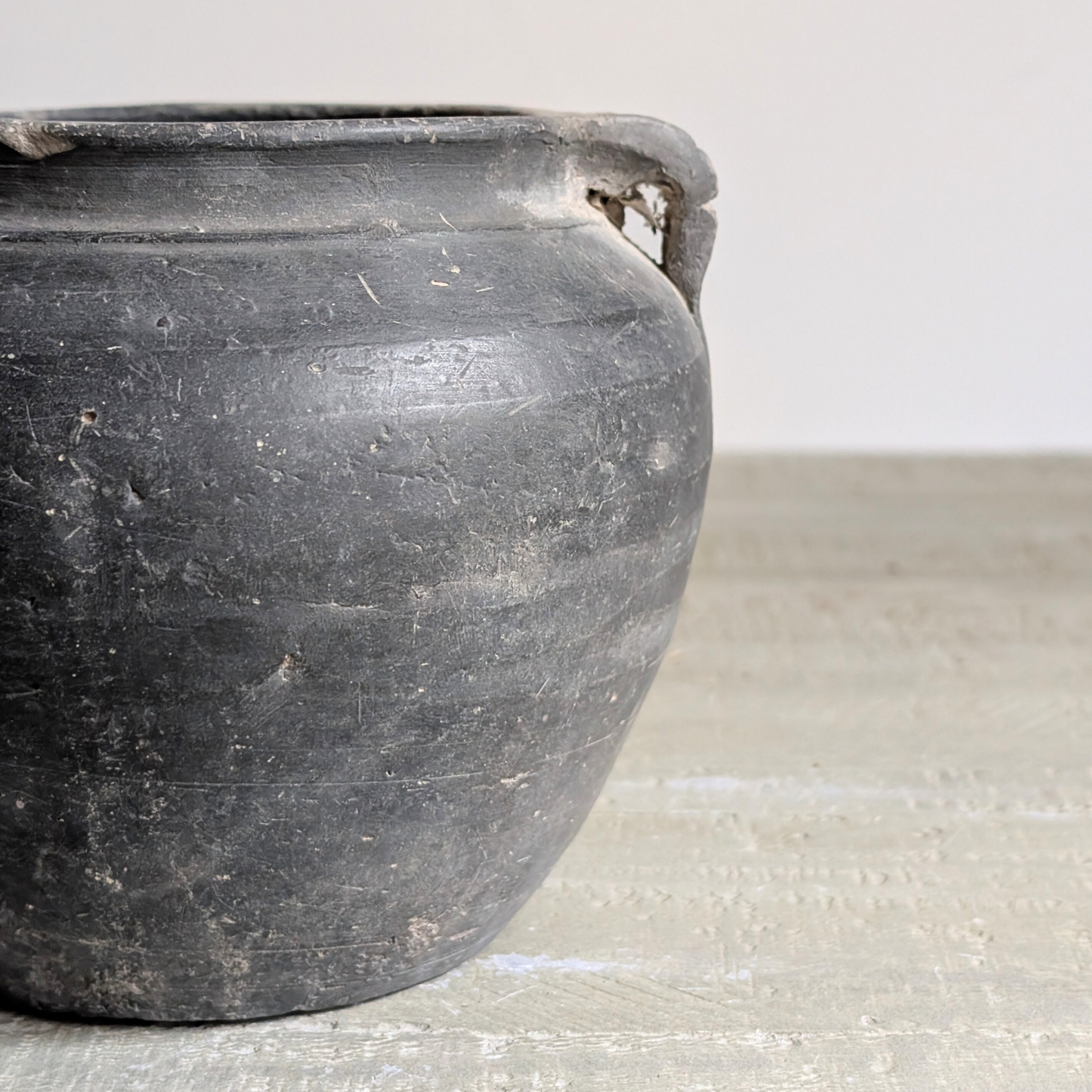 Small Charcoal Pot 3