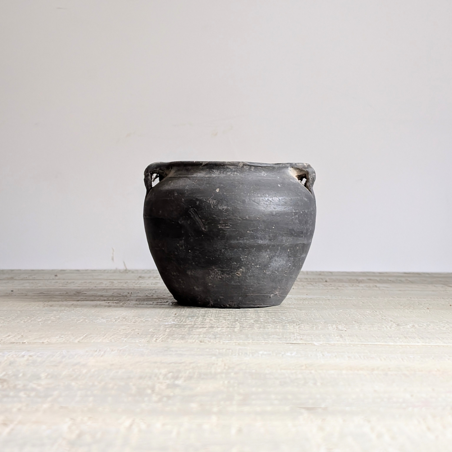 Small Charcoal Pot 3