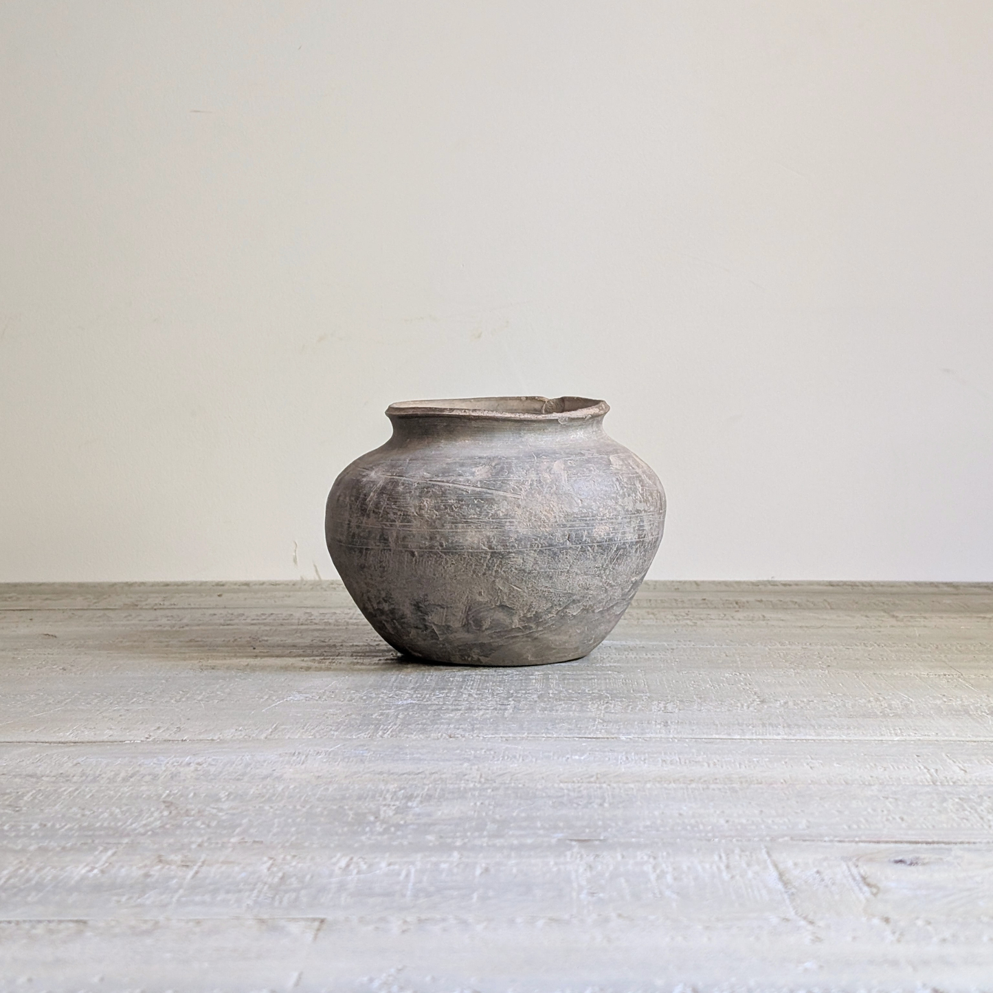 Small Grey Pot 1