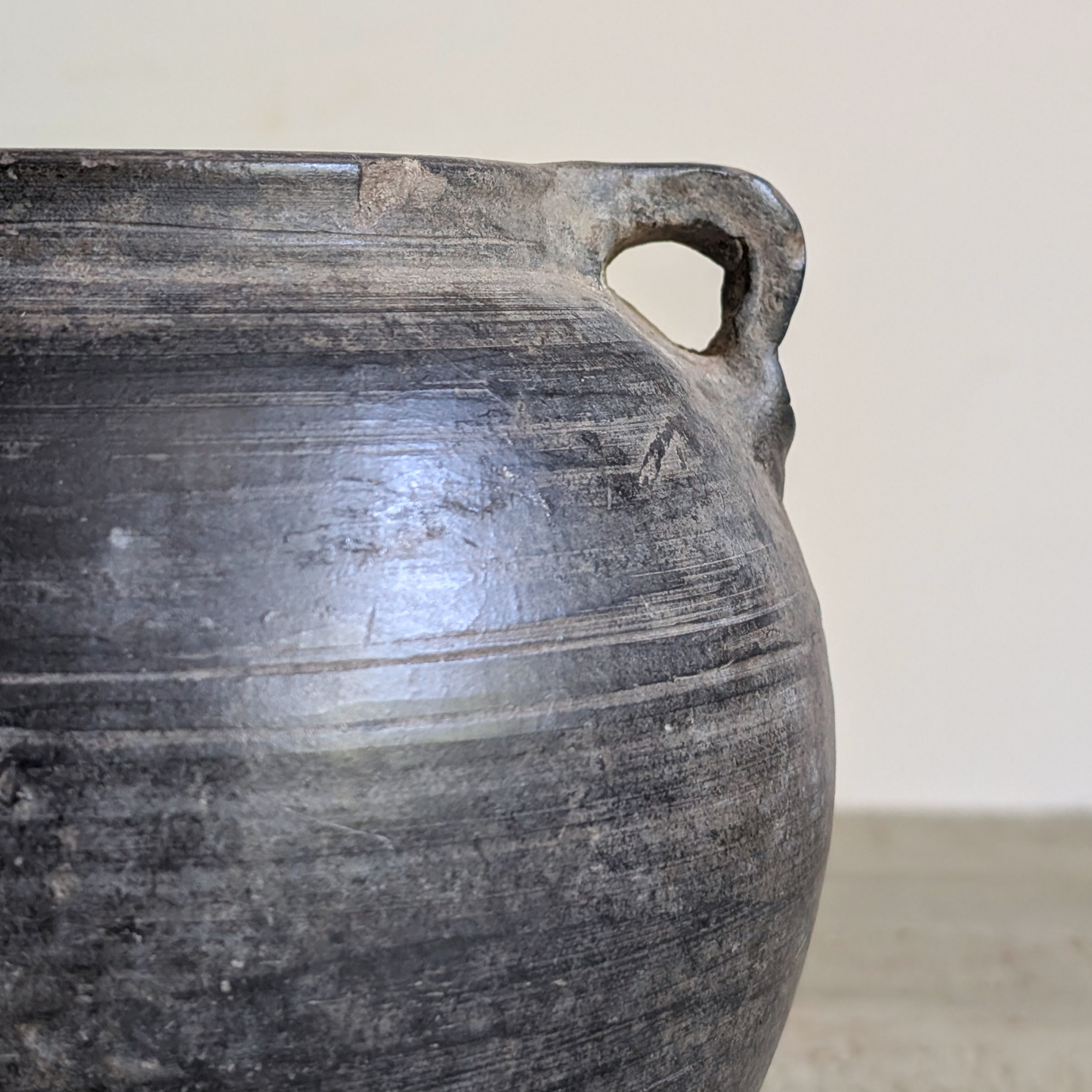 Small Charcoal Pot 1