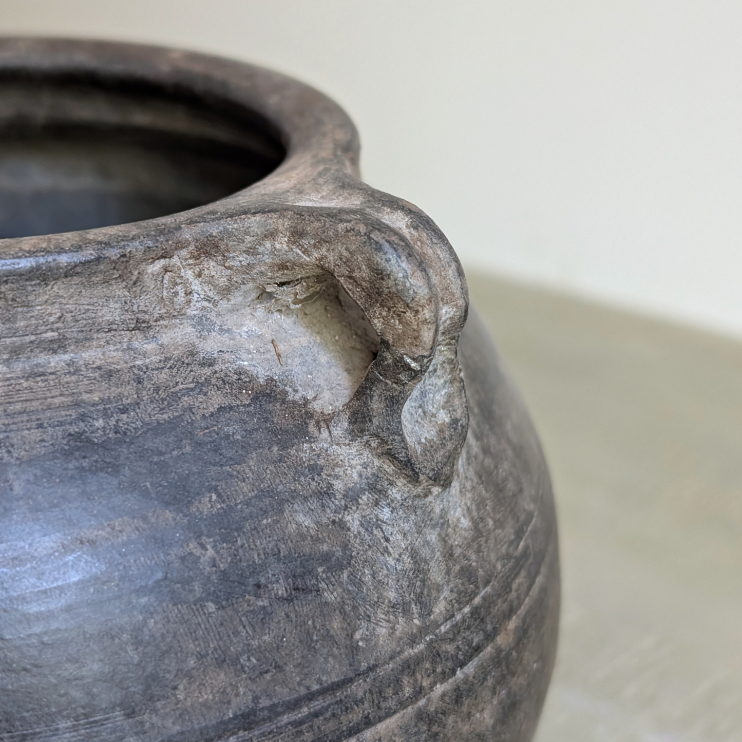 Small Charcoal Pot 1