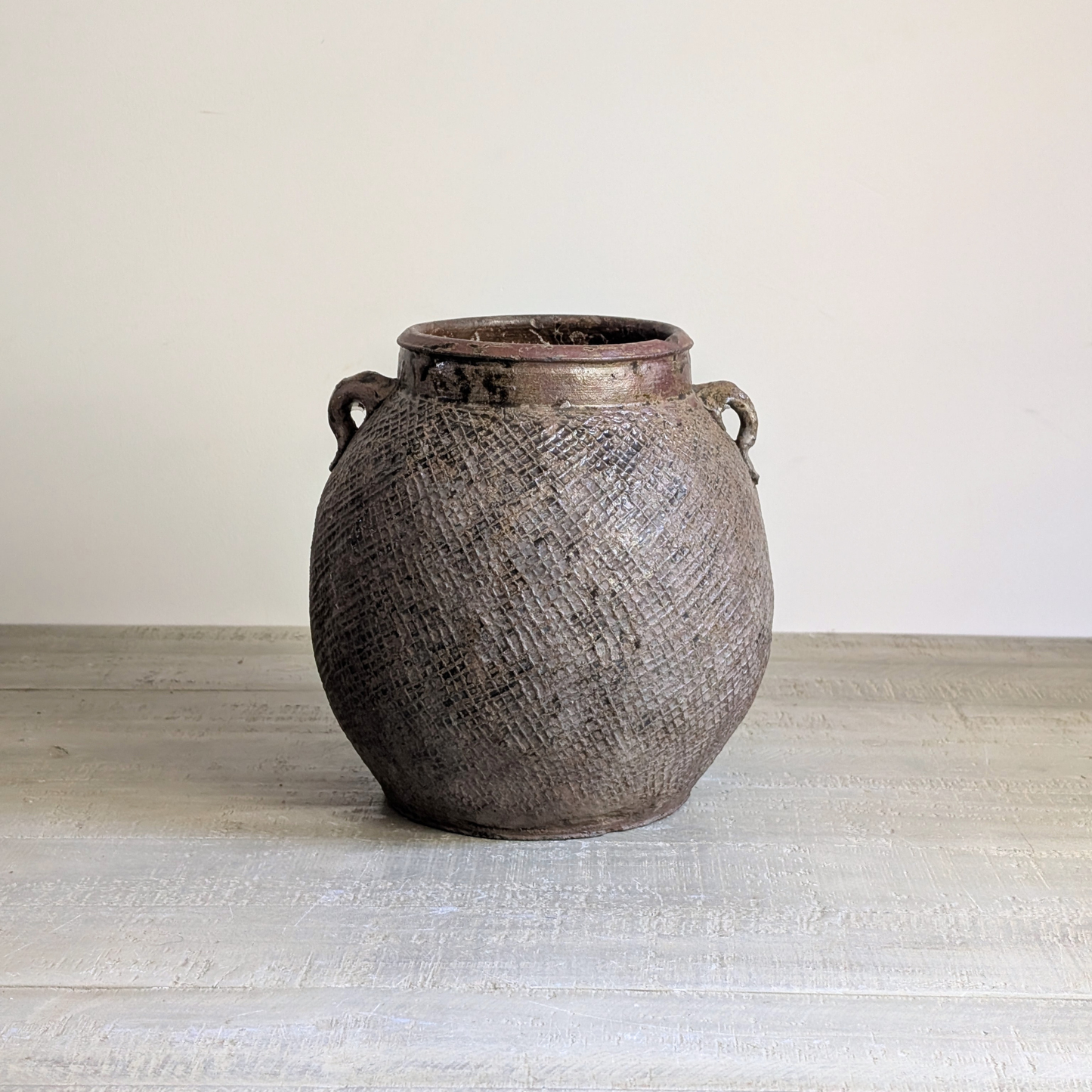 Large Yunnan Pot 1