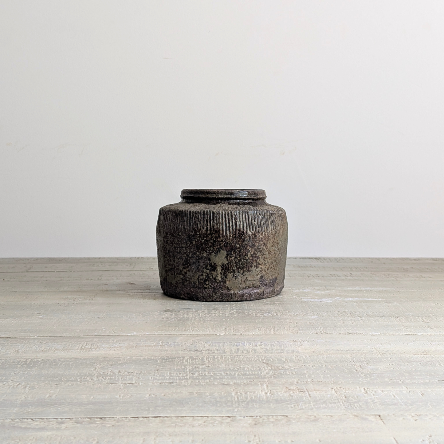 Short Rice Wine Jar 8