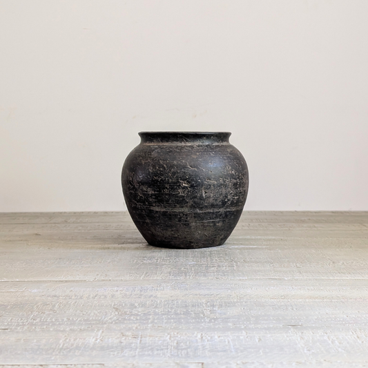Small Charcoal Pot 1