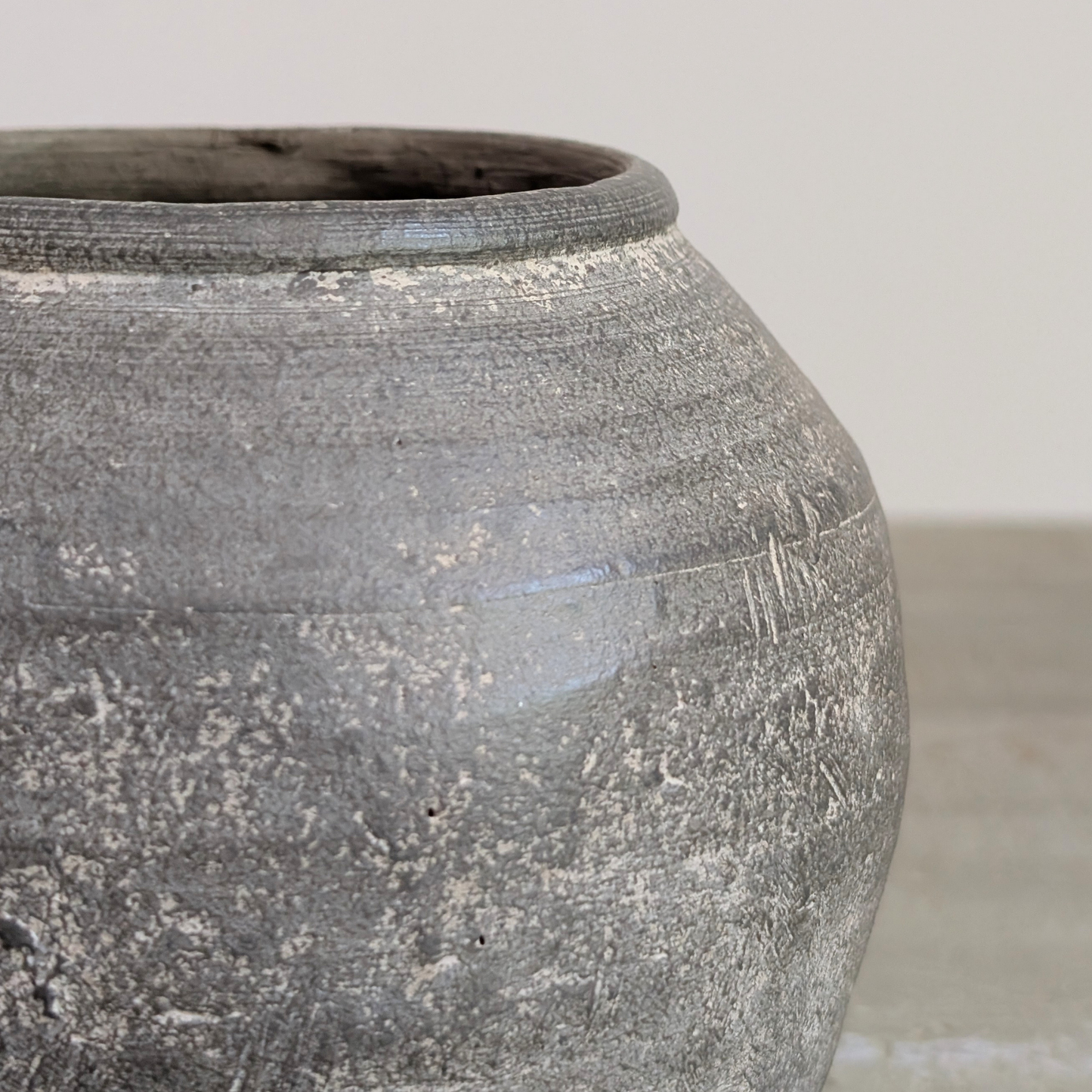 Small Grey Pot 1