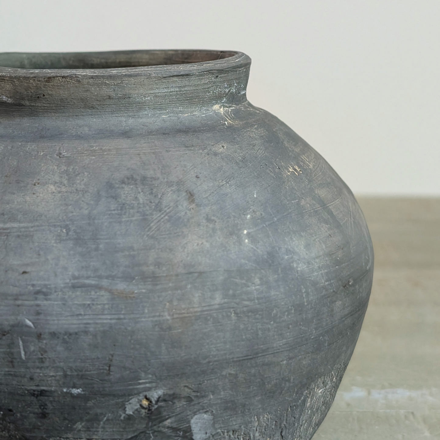 Small Grey Pot 2
