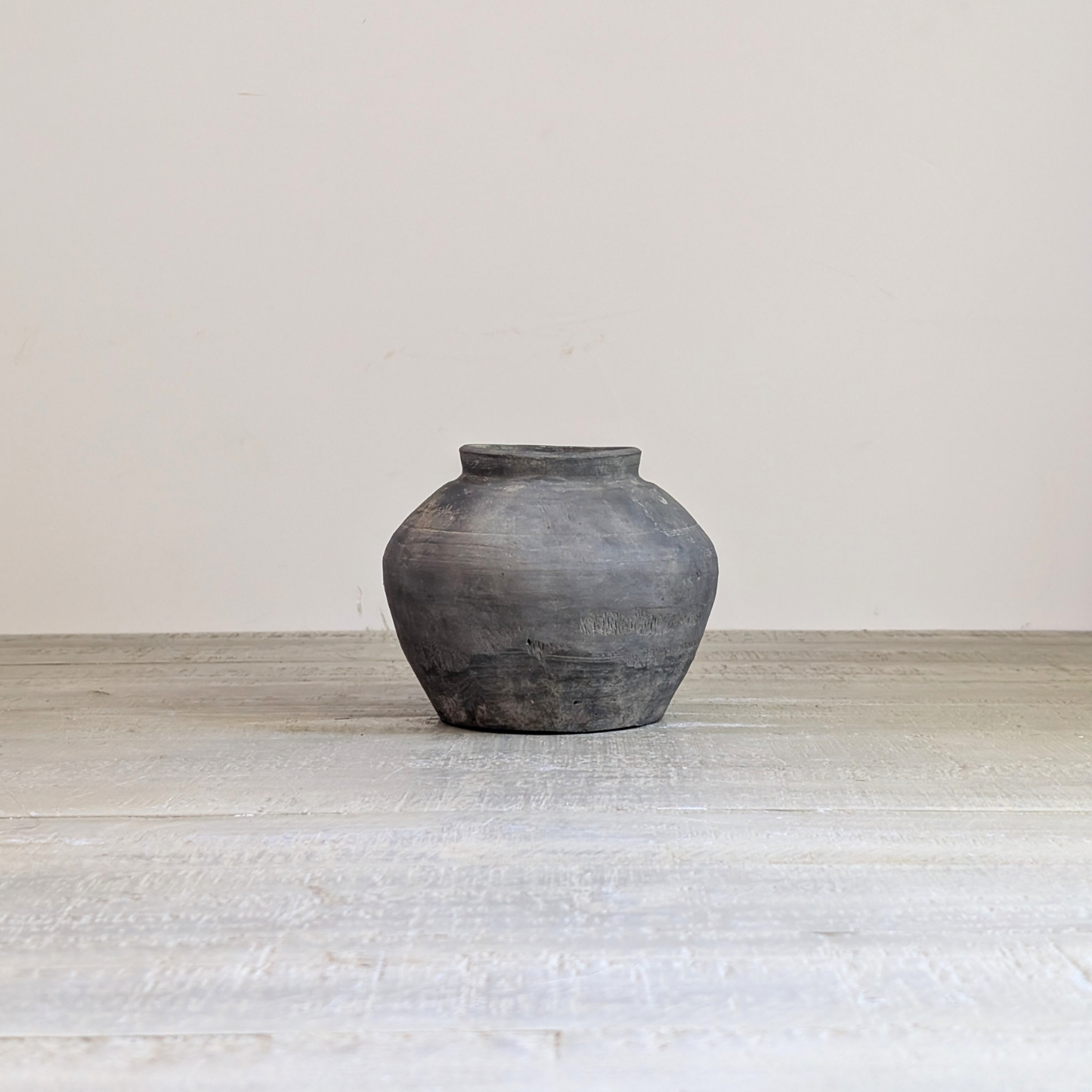 Small Grey Pot 2