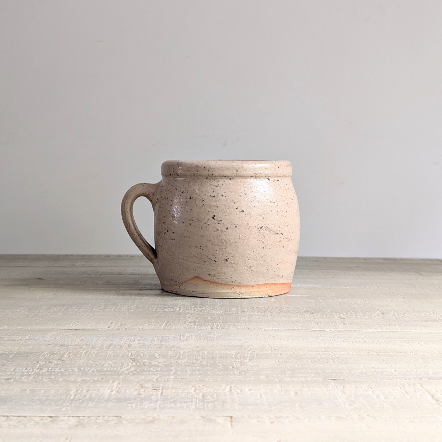 Cream Single Handle Pot 2
