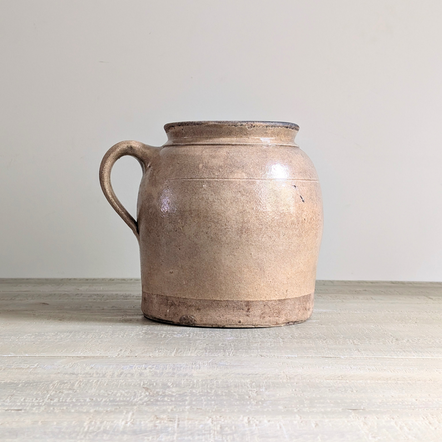 Cream Single Handle Pot 3