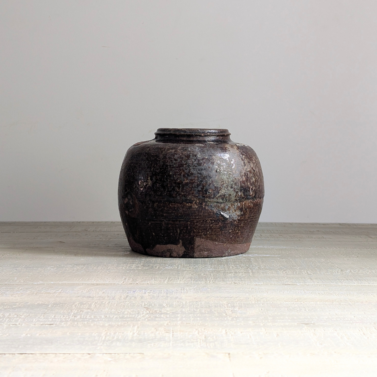 Short Rice Wine Jar 1