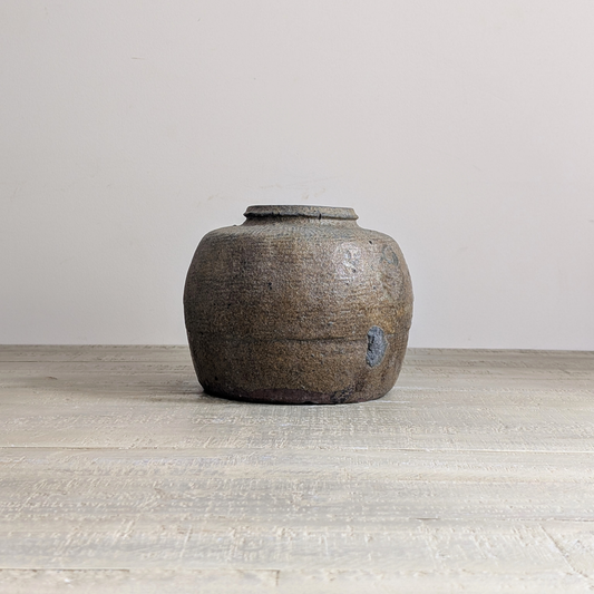 Short Rice Wine Jar 2