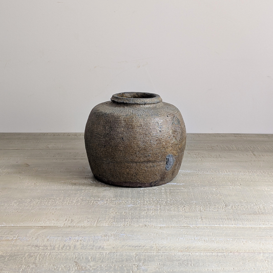 Short Rice Wine Jar 2