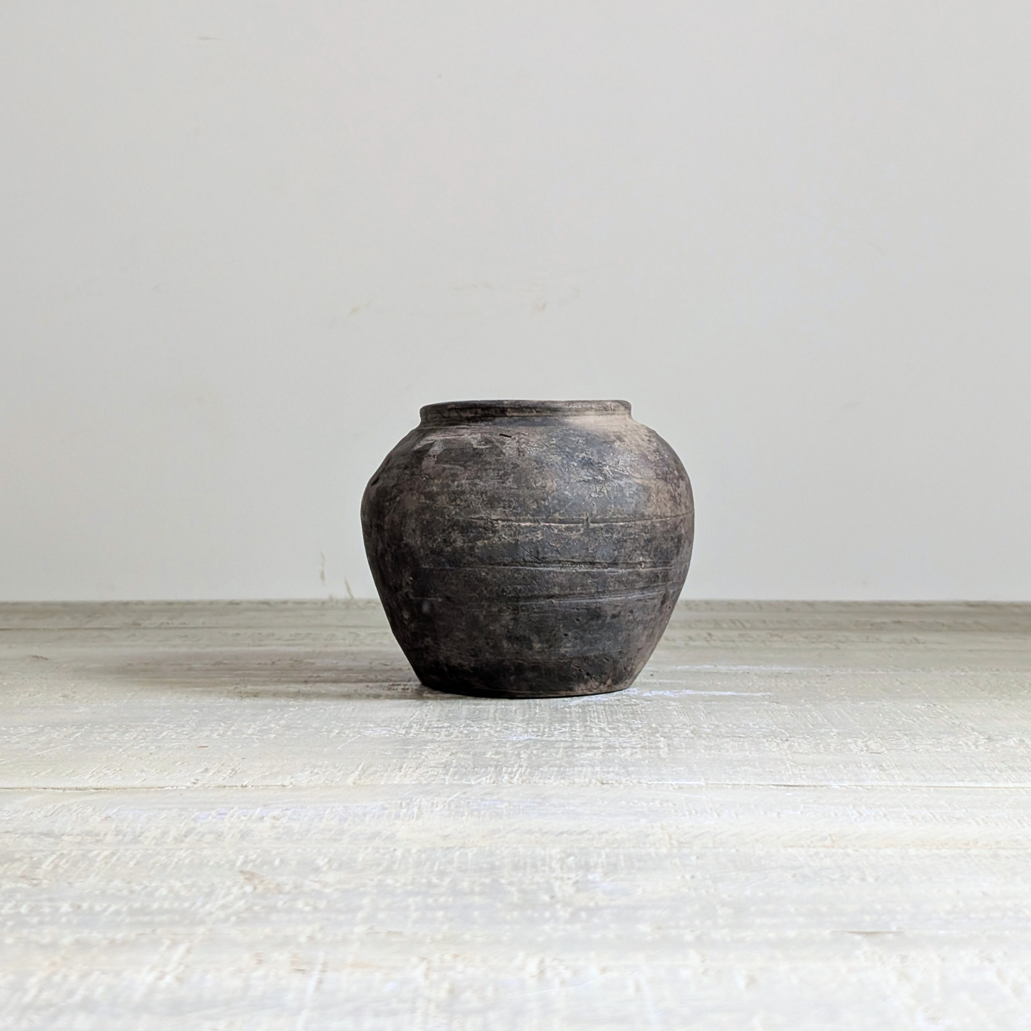 Small Charcoal Pot 1
