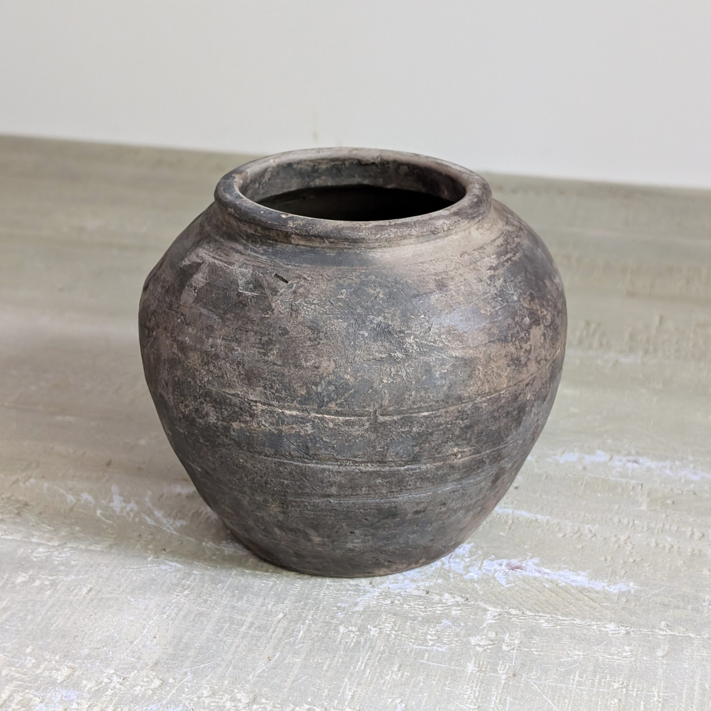 Small Charcoal Pot 1