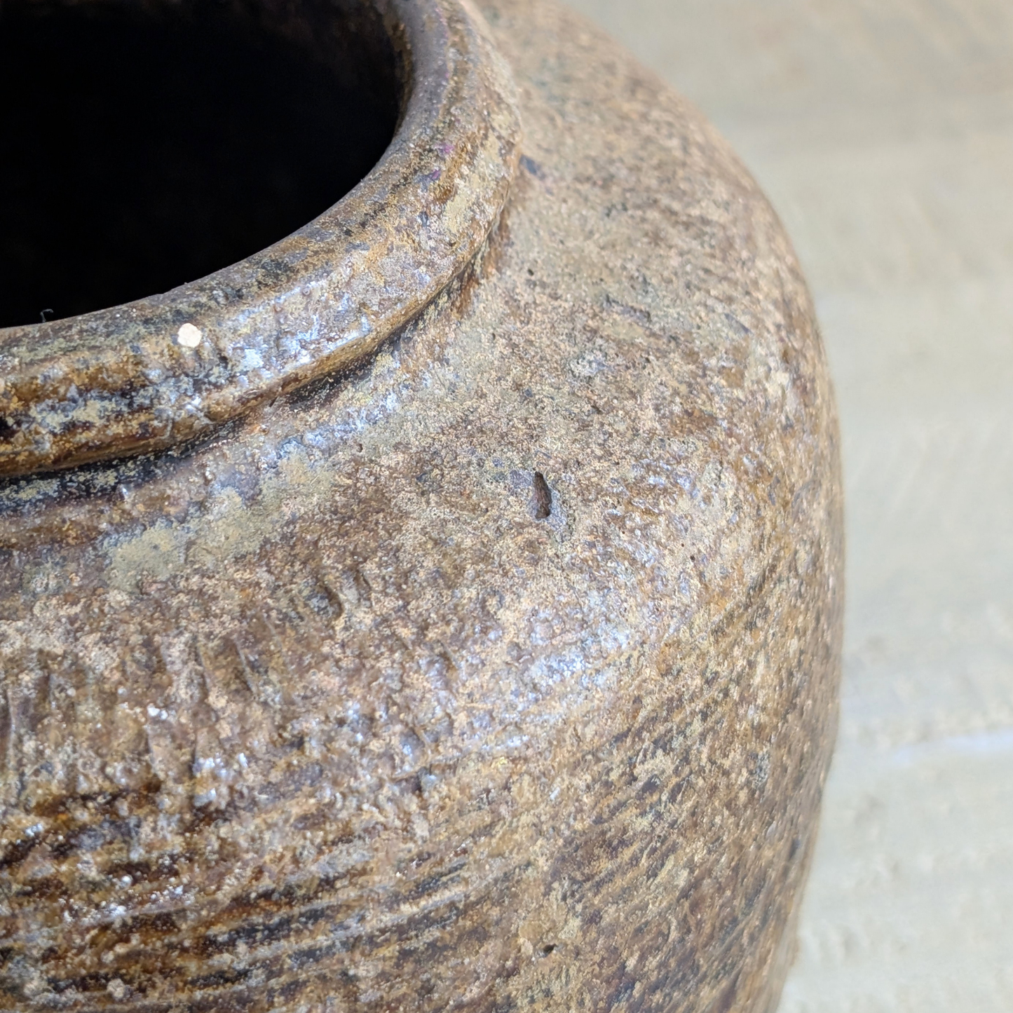 Short Rice Wine Jar 4