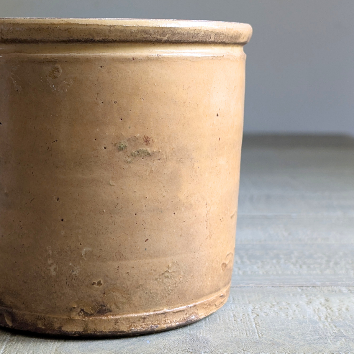 Medium Yellow Pot