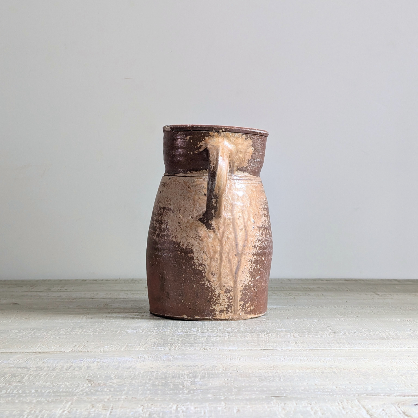 Medium Farmhouse Jug 1