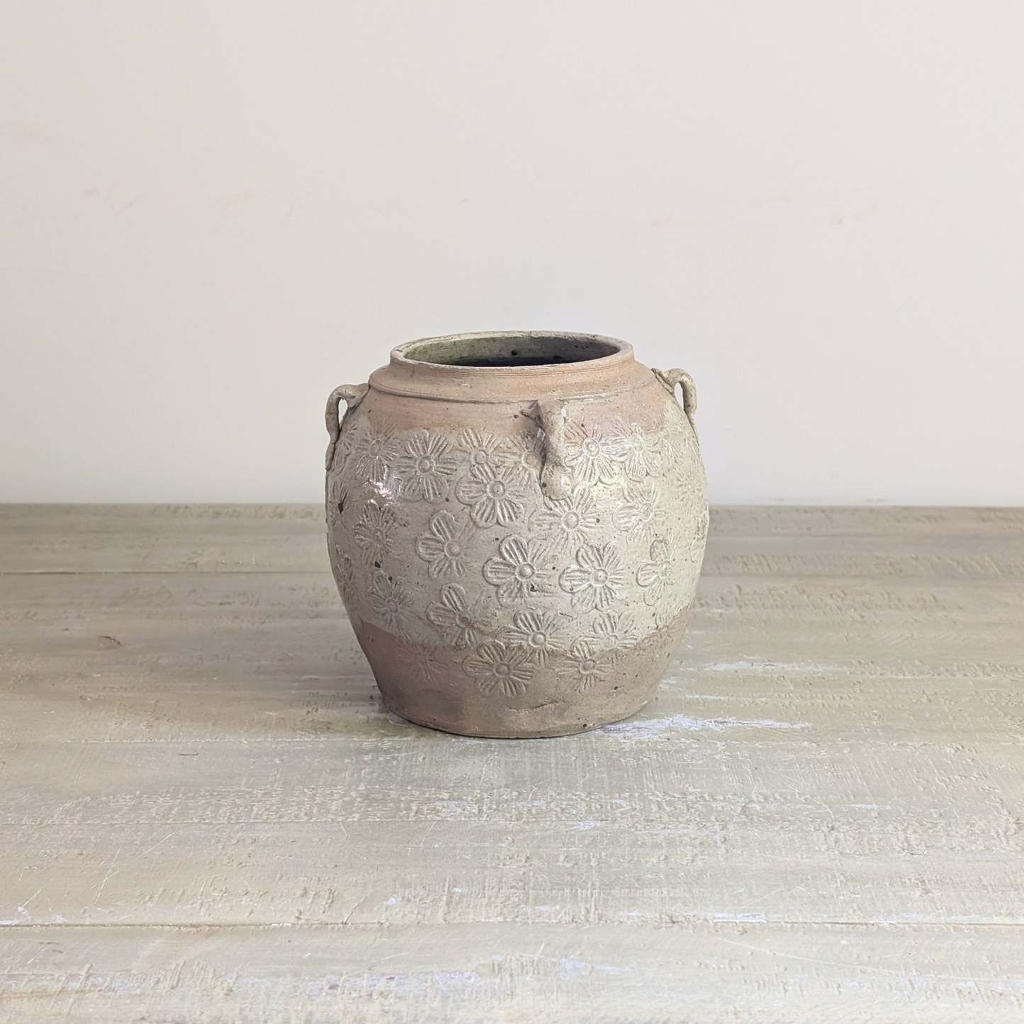 Small Yunnan Pot 1