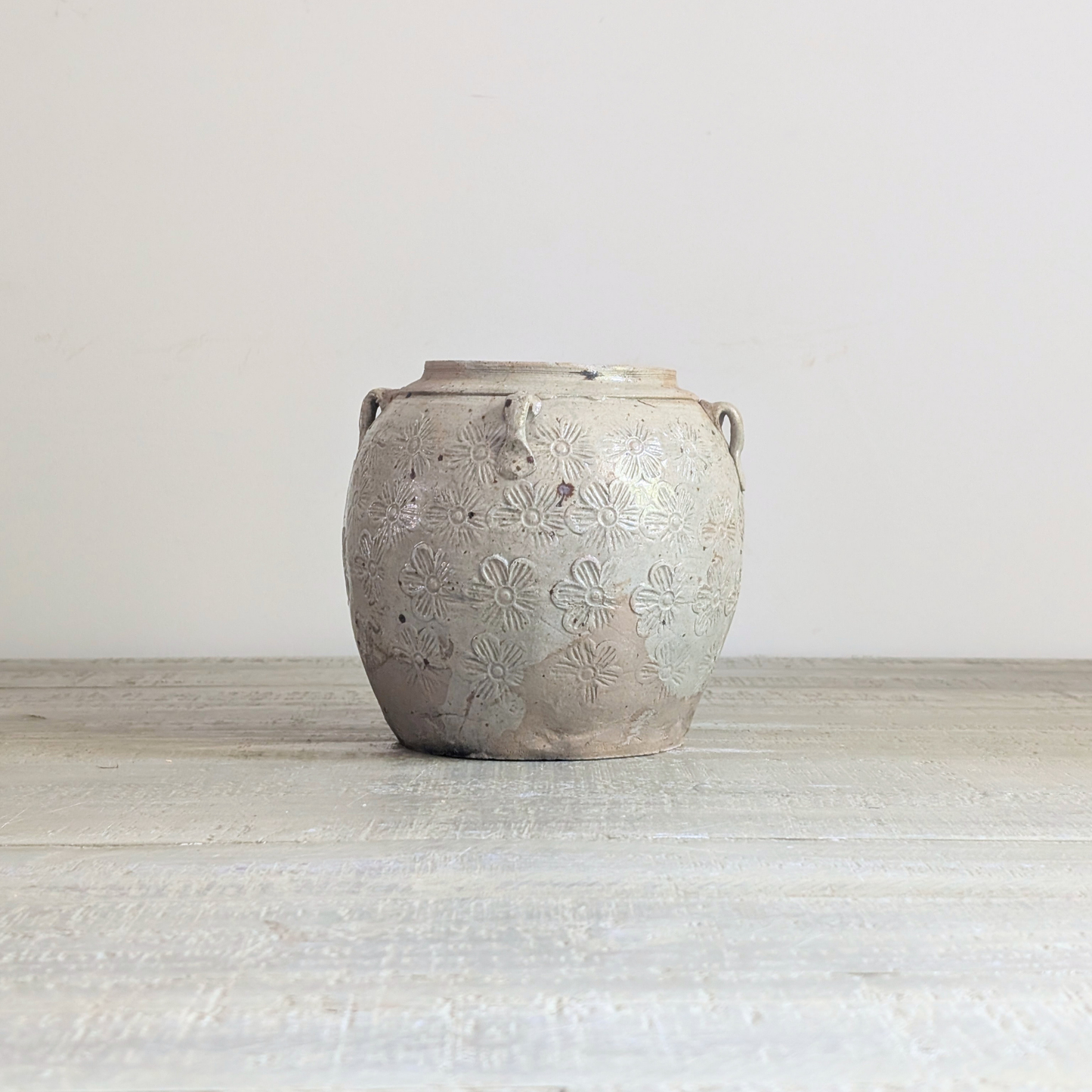Small Yunnan Pot 1