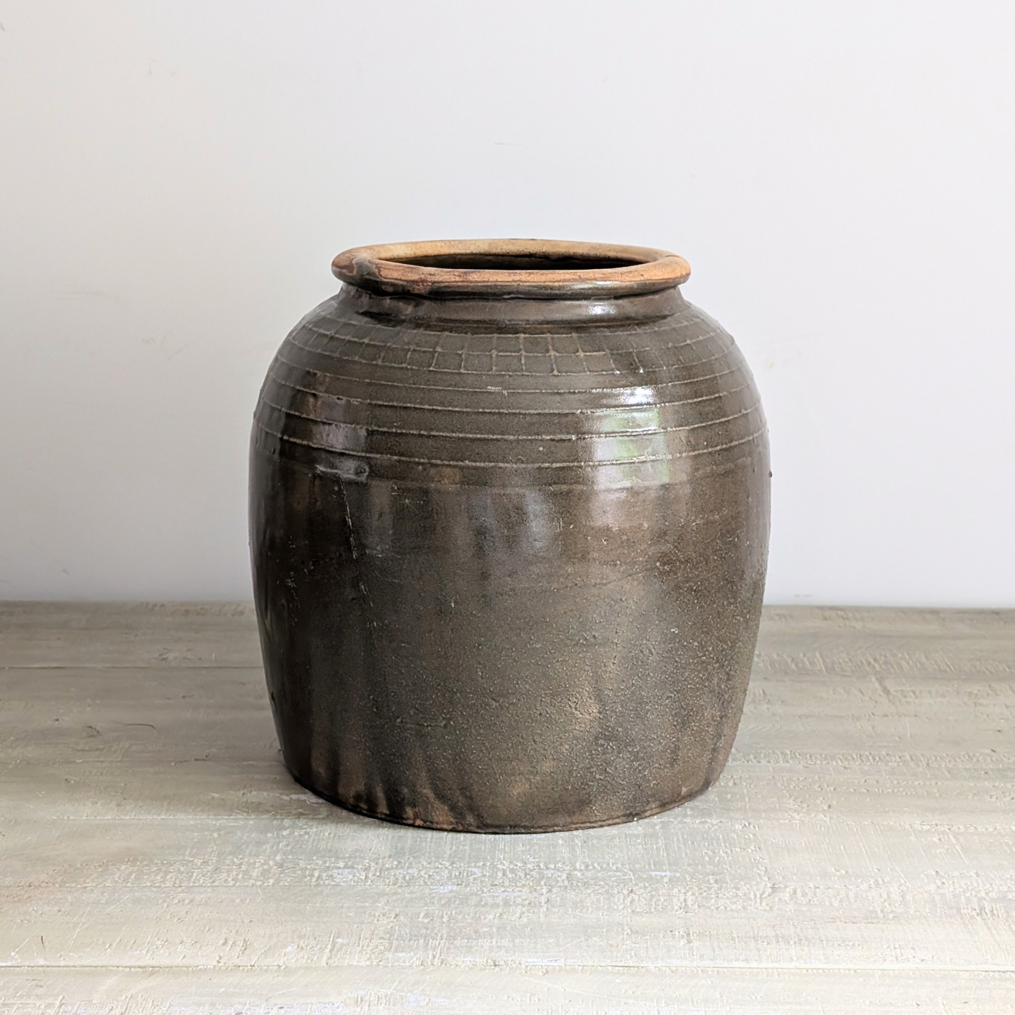 XL Chinese Brown Pot