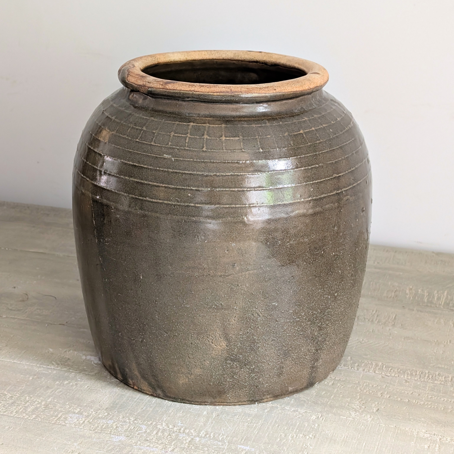 XL Chinese Brown Pot