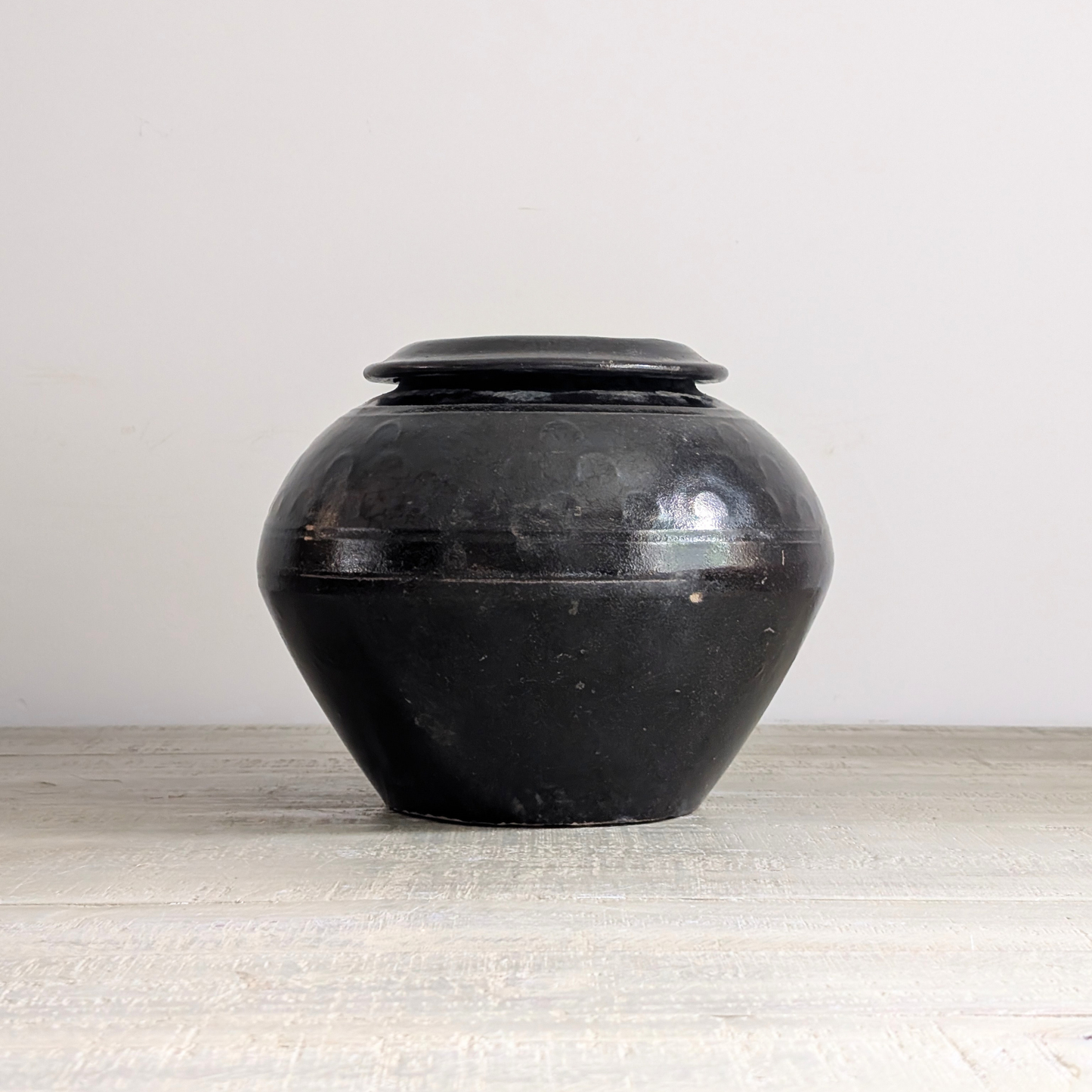 Chinese Black Pot