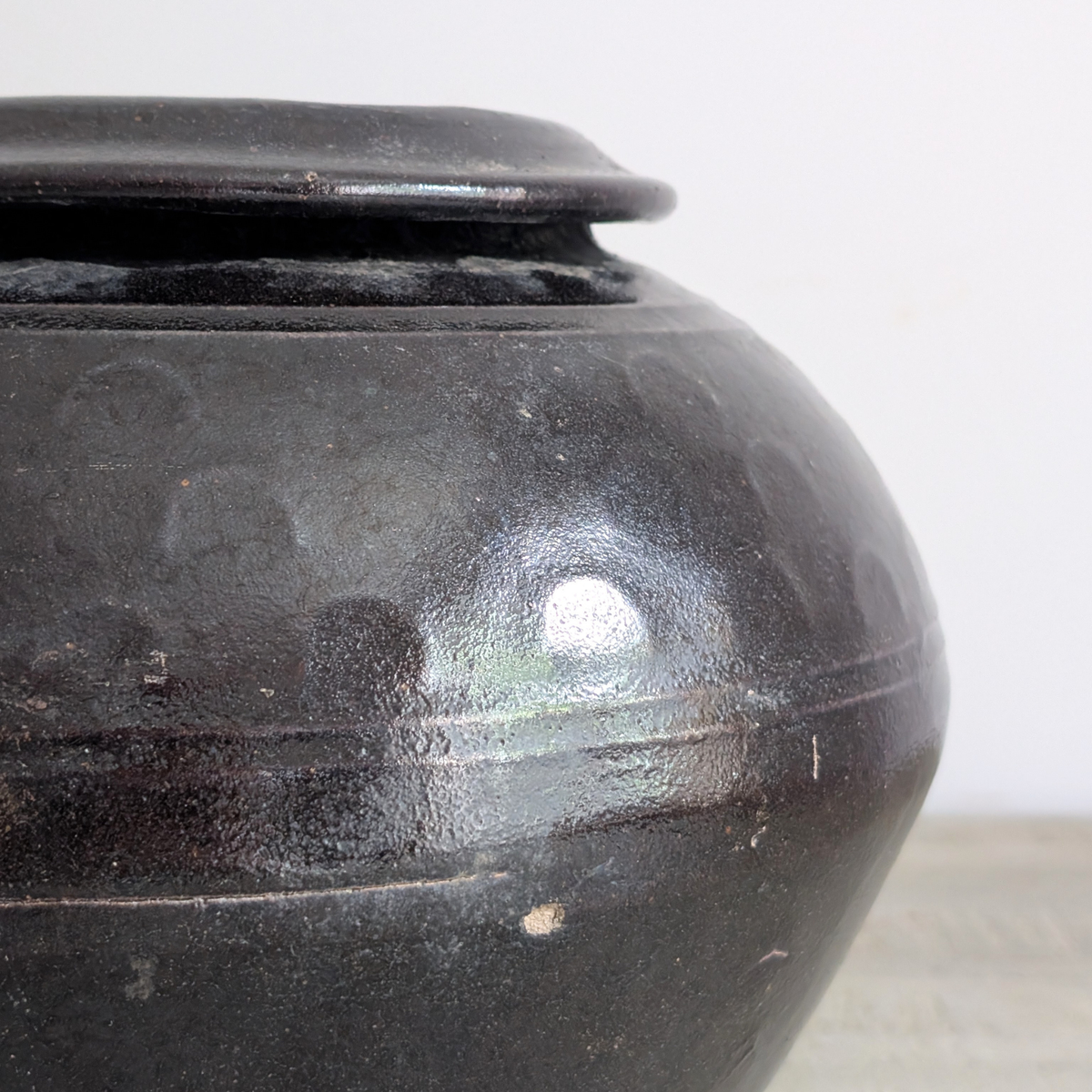 Chinese Black Pot