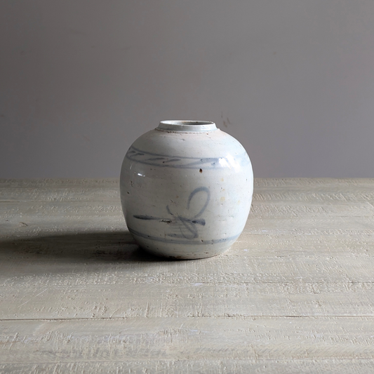Large Ginger Jar 1