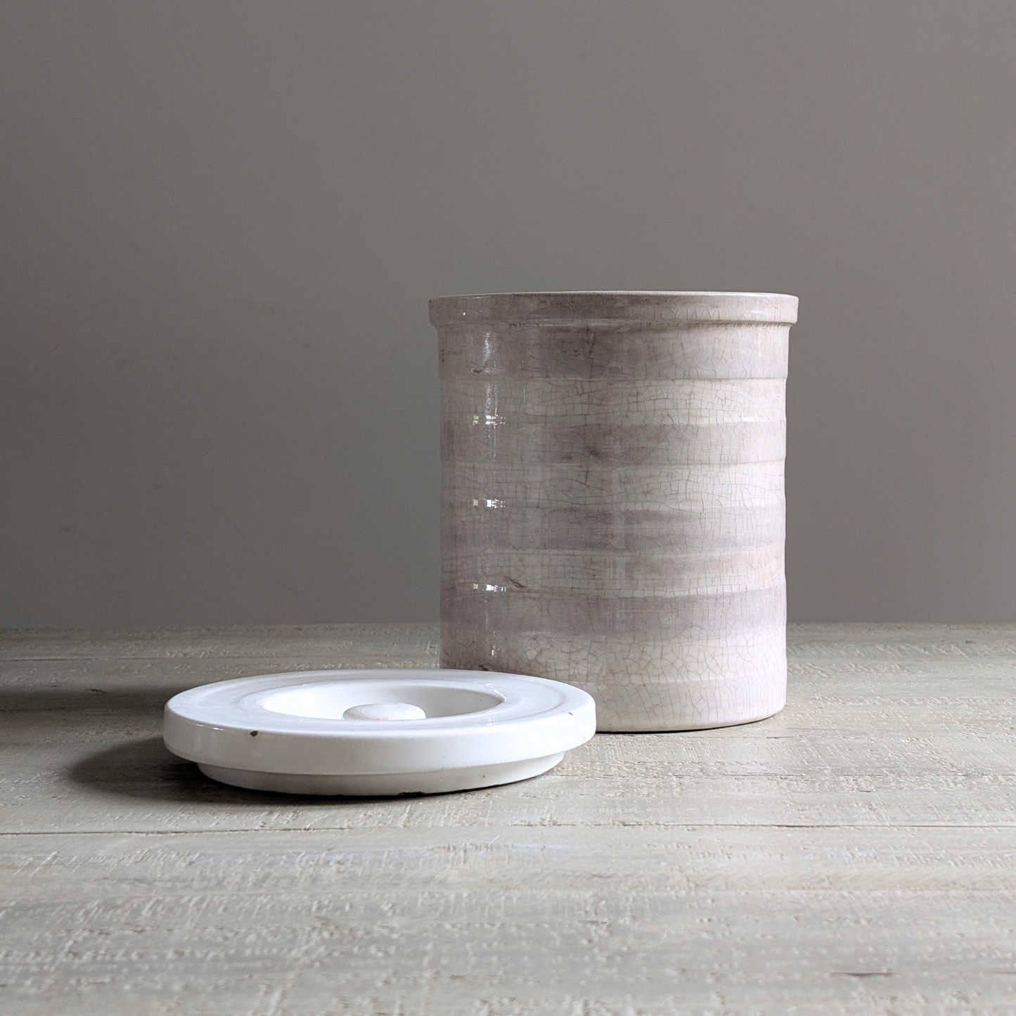 Large Striped Mottled Utensil Pot