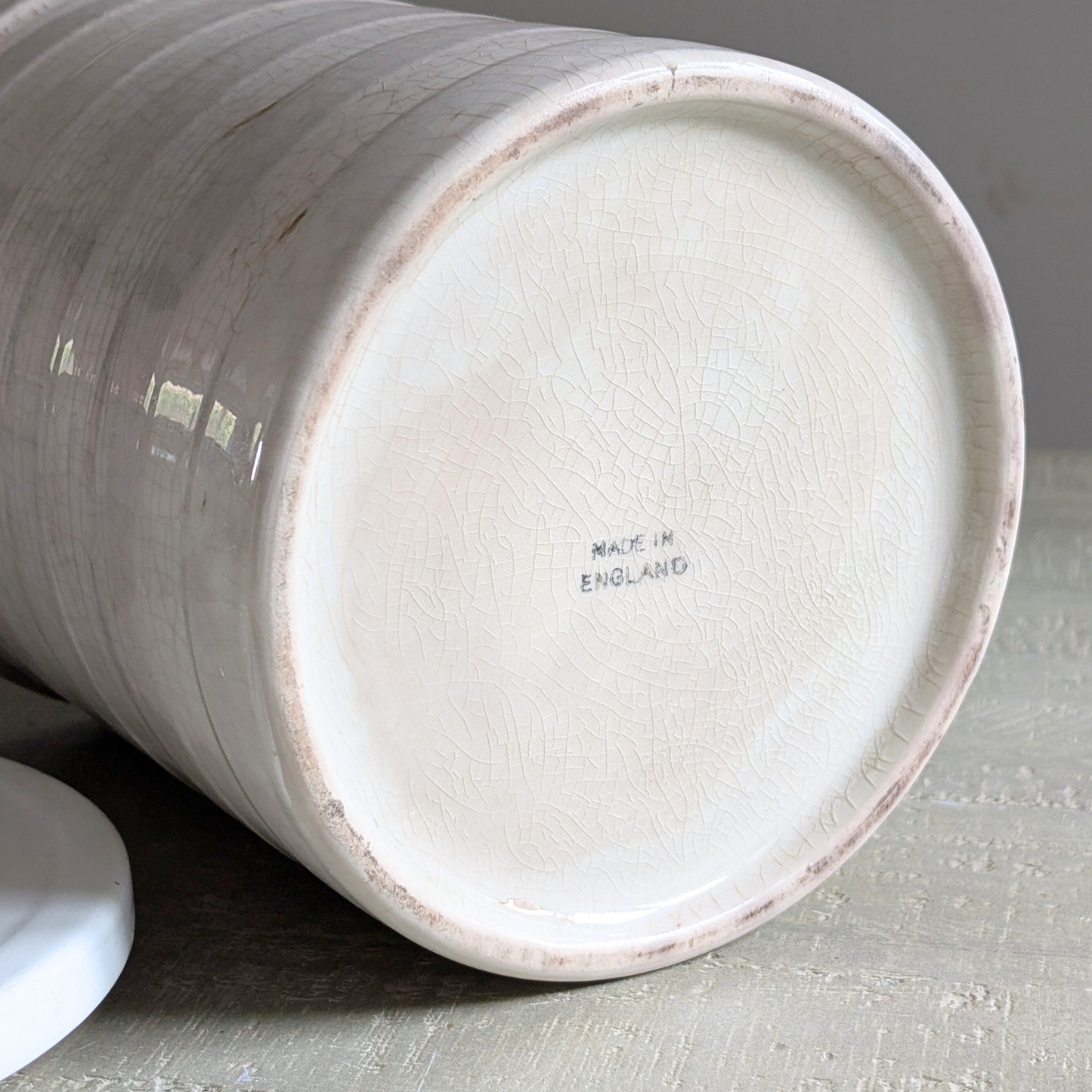 Large Striped Mottled Utensil Pot