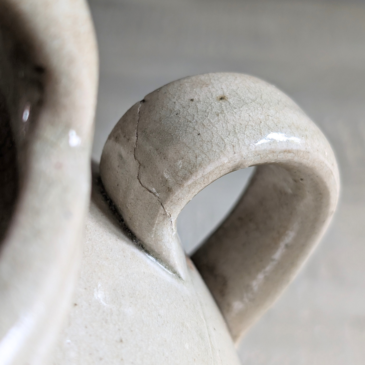 Small Cream Gargoulette