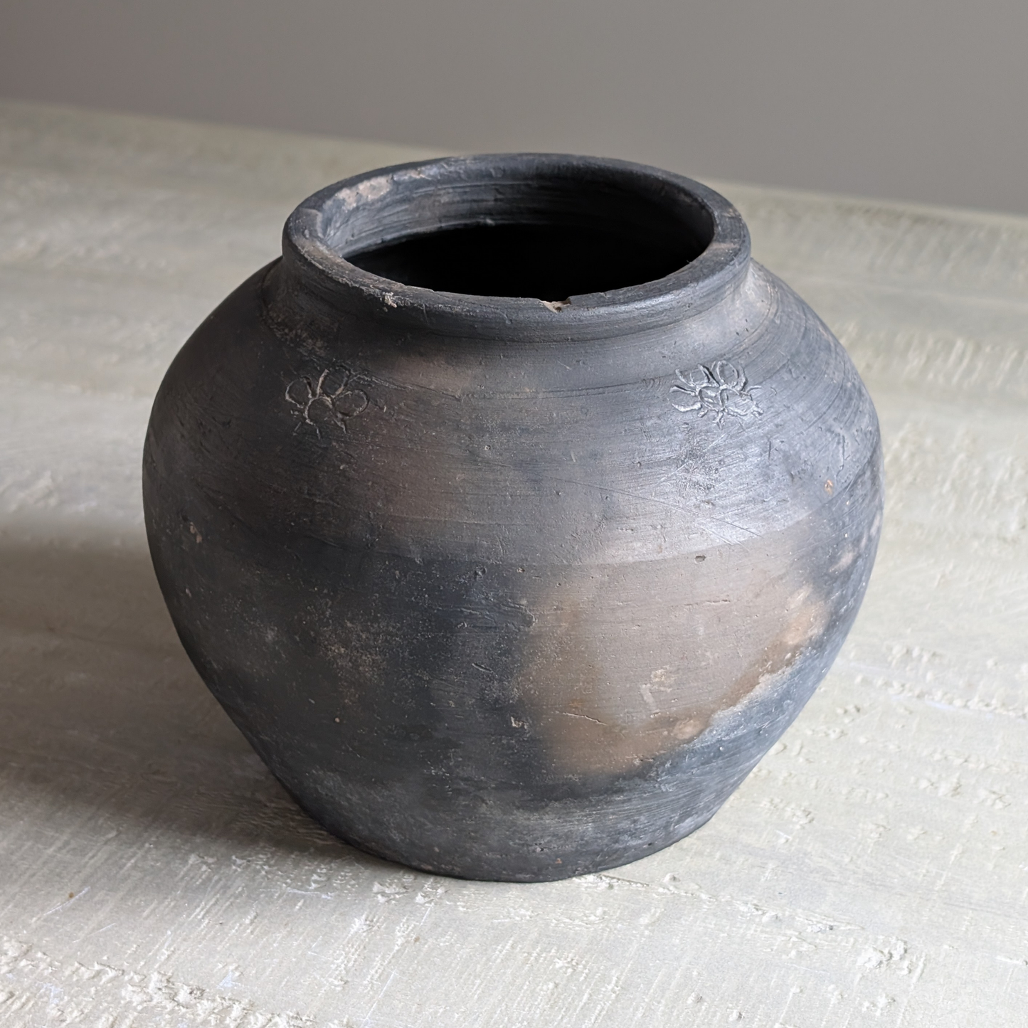 Small Charcoal Pot 1