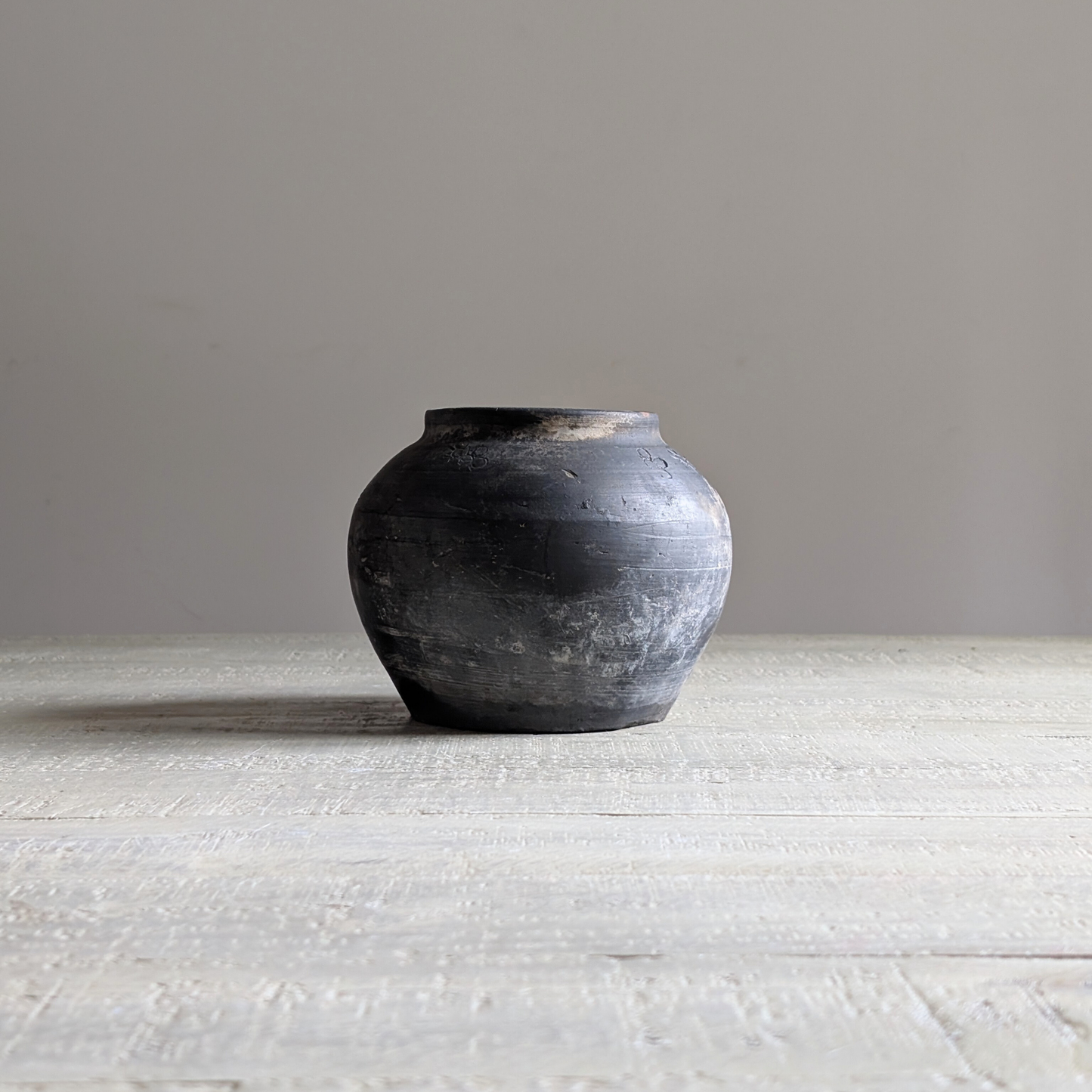 Small Charcoal Pot 1