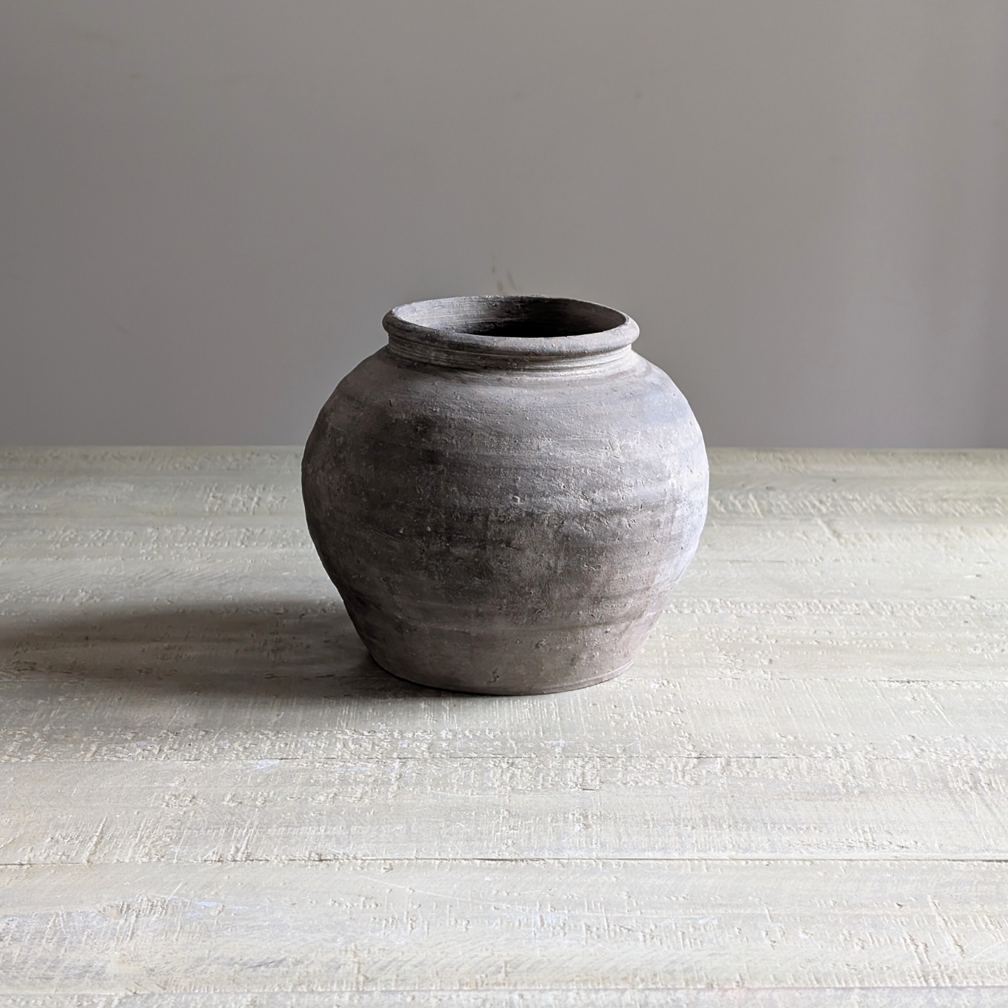 Small Grey Pot 1