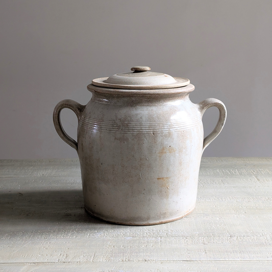 Large Loop Eared Confit Pot 2