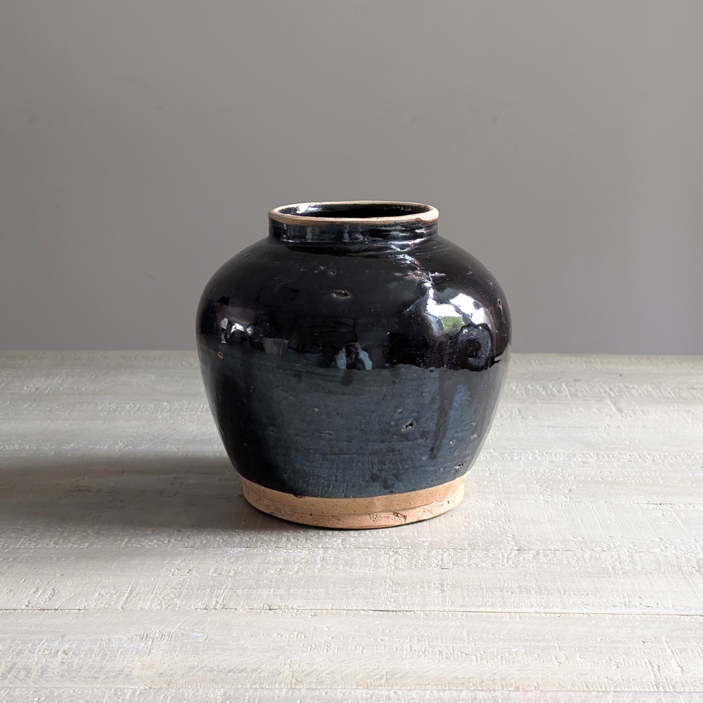 Medium Black Chinese Pot